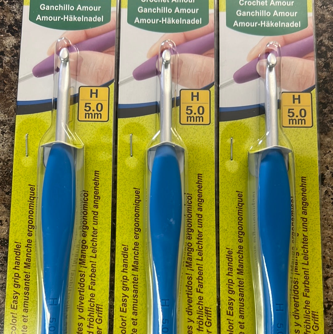 Amour Crochet Hook