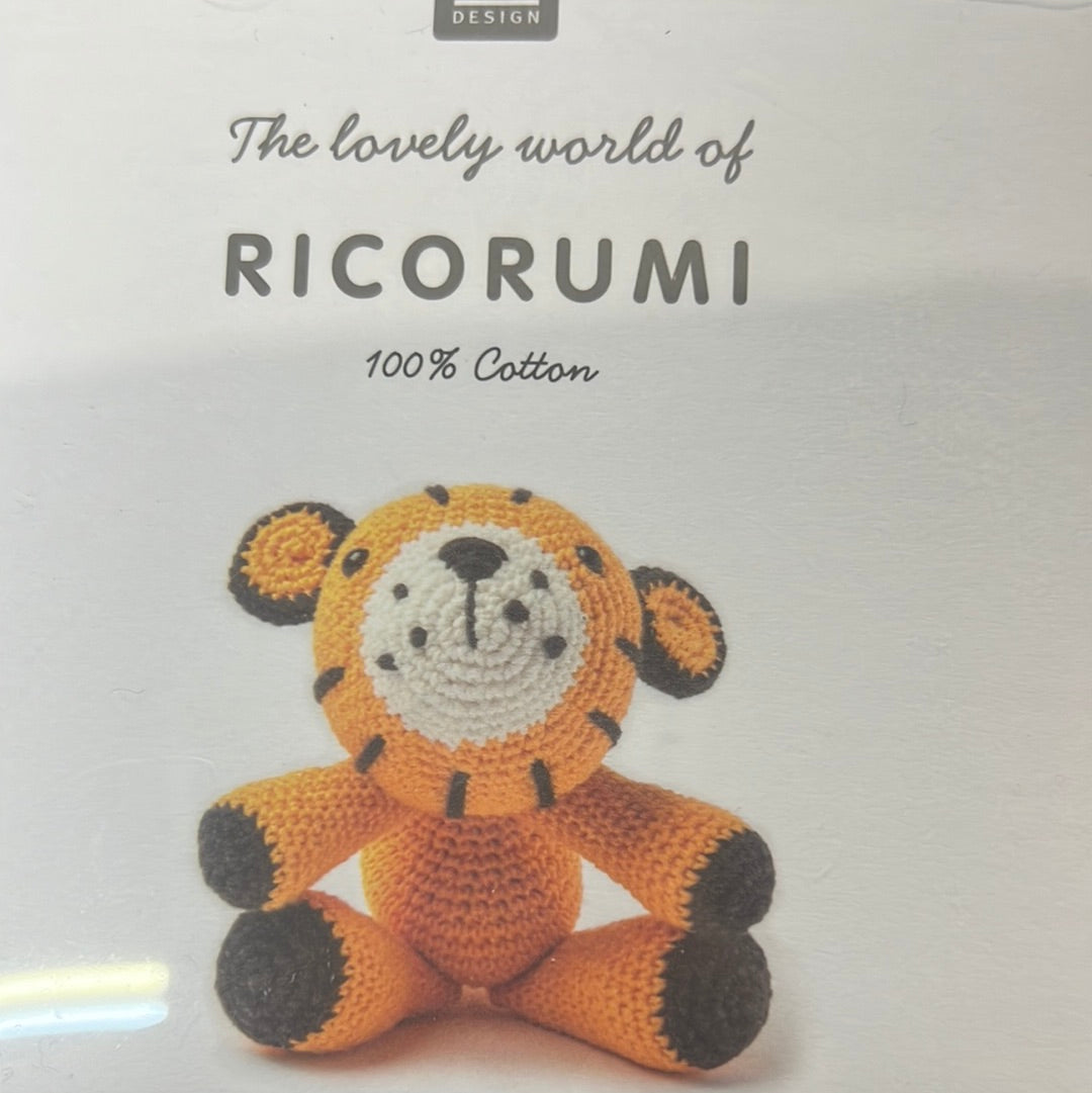 Ricorumi Amigurumi Patterns (Universal Yarns)
